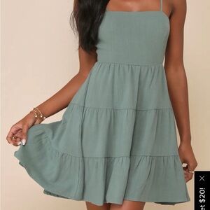 Women's Sage Green Tiered Square-Neck Dress